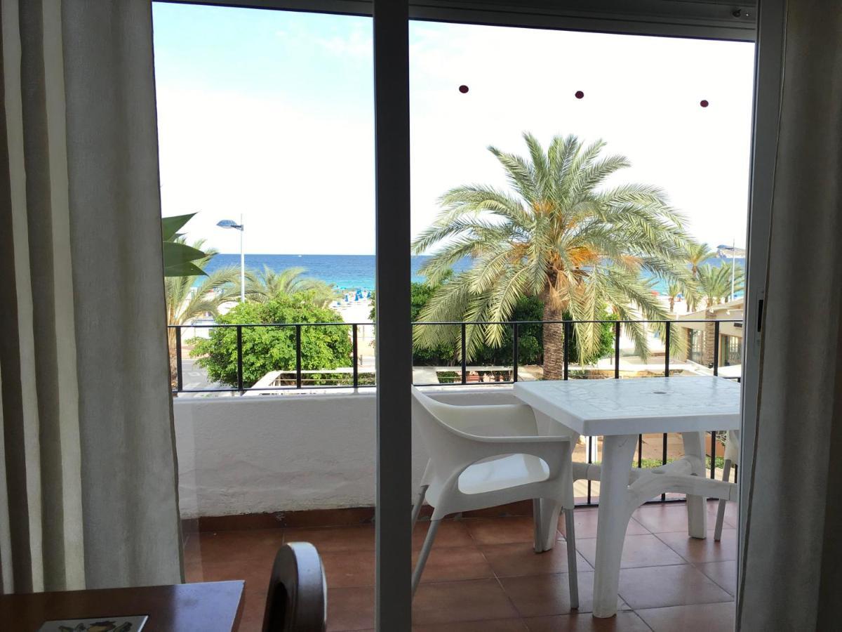 Apartamentos Bahia Benidorm Kültér fotó