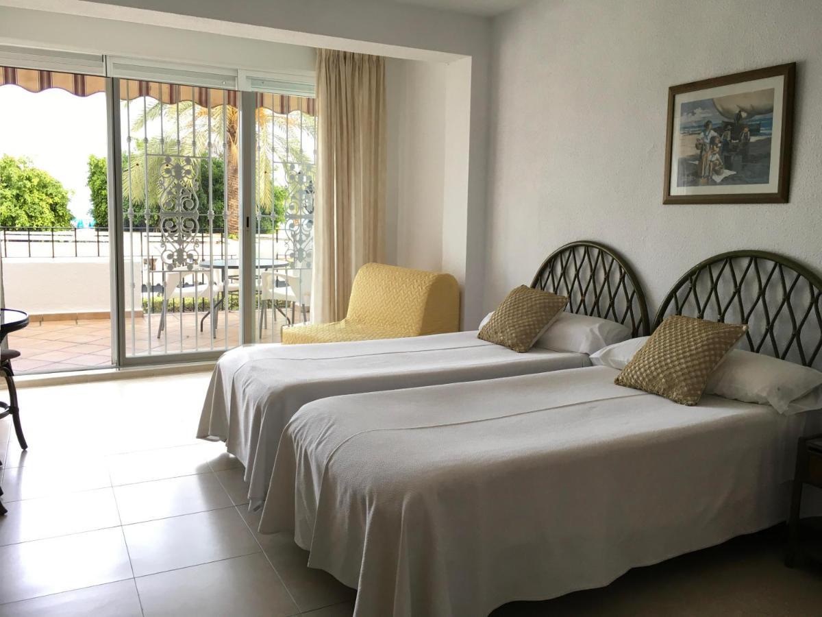 Apartamentos Bahia Benidorm Kültér fotó